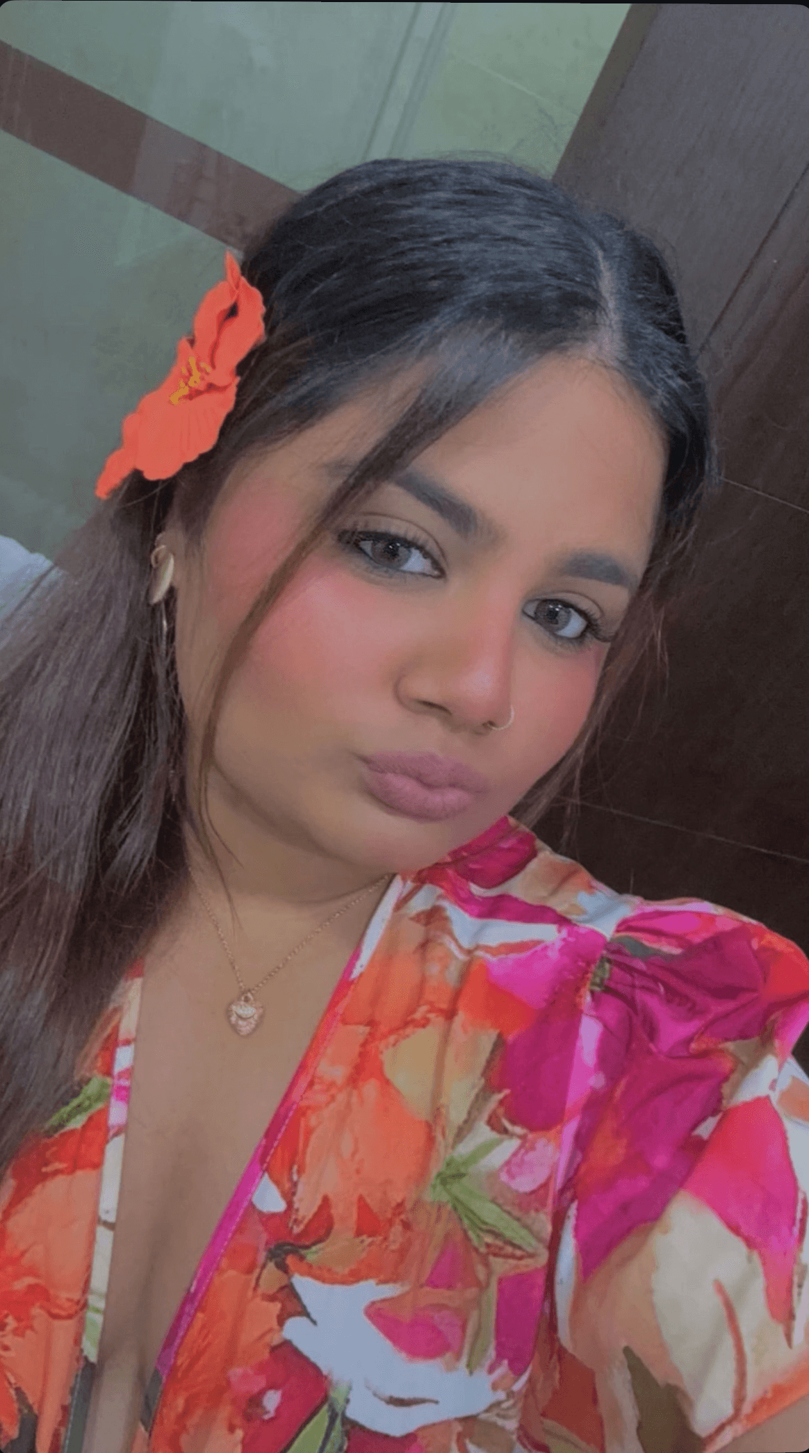 Aliya - Owner of Sweets&Stems